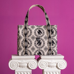 LAYLA / Sphinx Picollo-Black LAYLA / Sphinx Picollo-Black