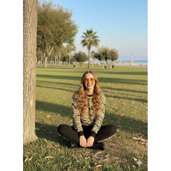 Ionis CropTop Hermes Black Ionis CropTop Hermes Black